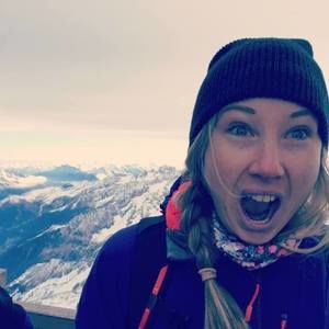 Meet your Posher, Julia